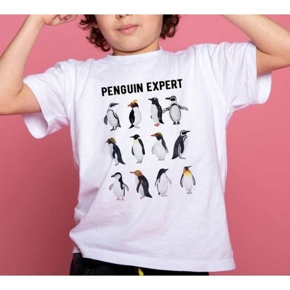 Penguin Expert, Penguin Lover Shirt, Funny Animal Lover Unisex T-shirt